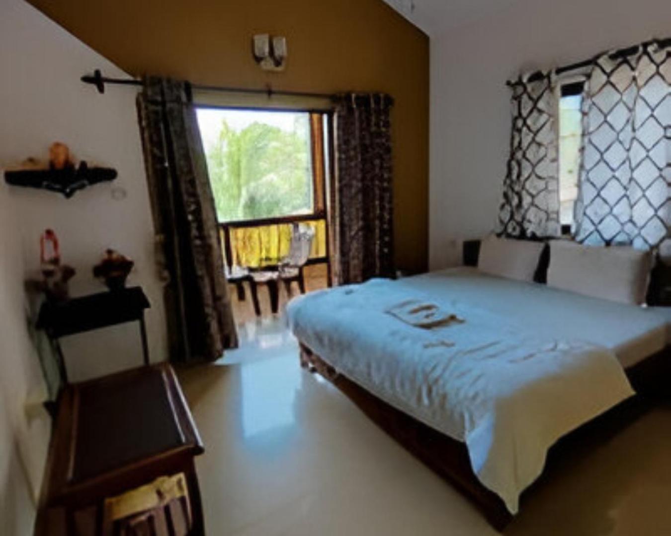 Ronne'S 2Bhk Lagoon Apartment -Calangute Exterior photo